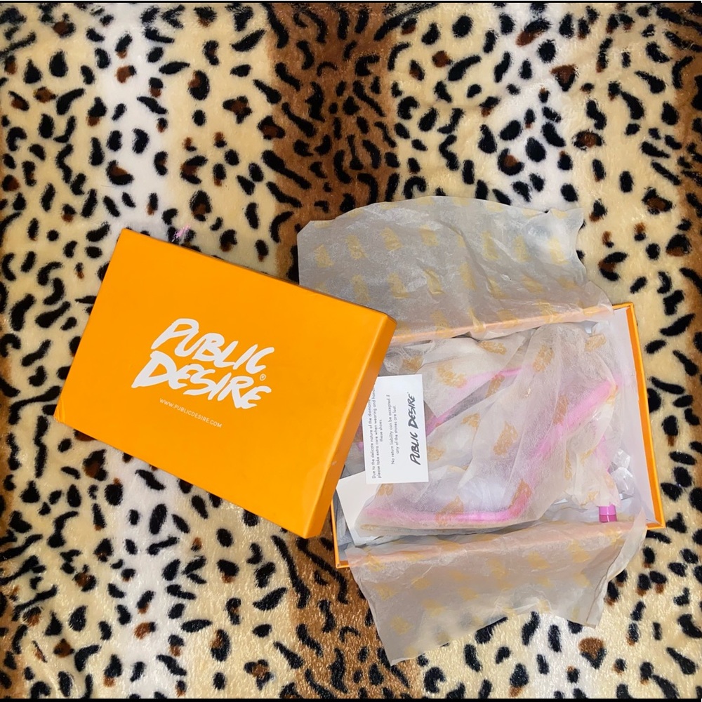 Tibby Hyper Pink Clear Heels